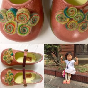 令和８号は、子供靴。14号の可愛いフェルトの飾り付き。章子さんの靴作り